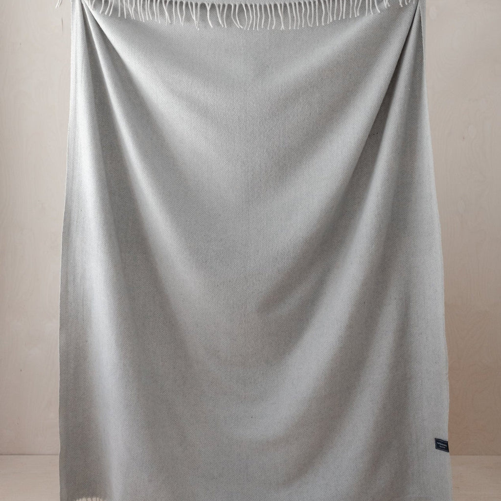Recycled Wool Blanket - In Silver Herringbone - No Strap